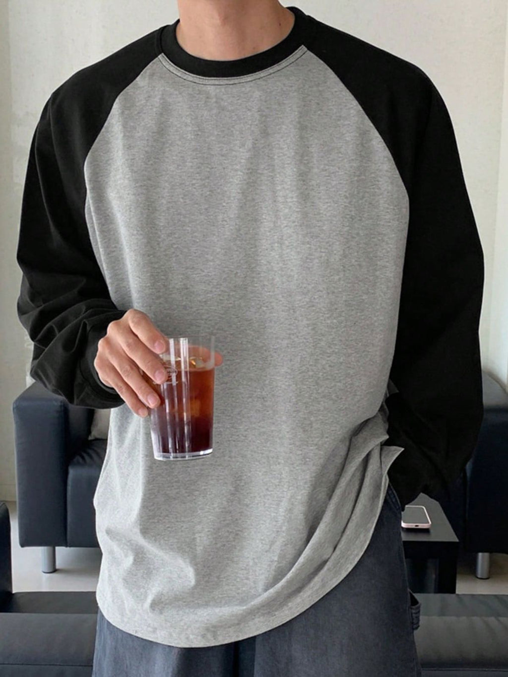 Oxford Raglan